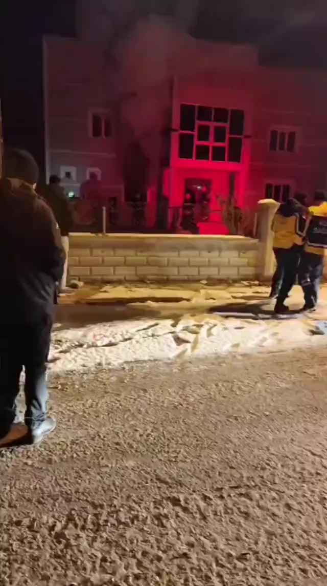 Konya’daki süt fabrikasında yangın! 